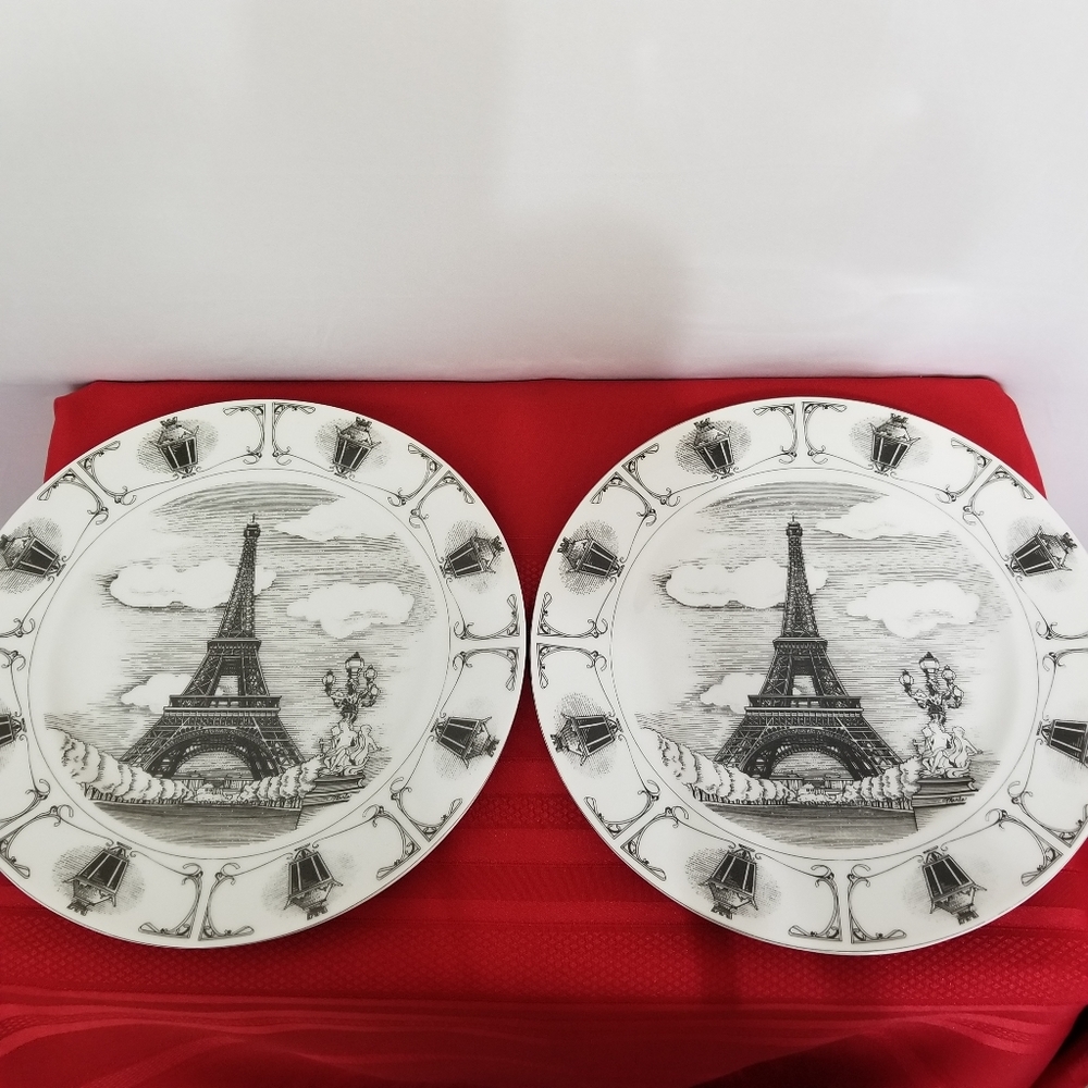 Slice of life, Eiffel tower set of 2 plates - Picture 2 of 4